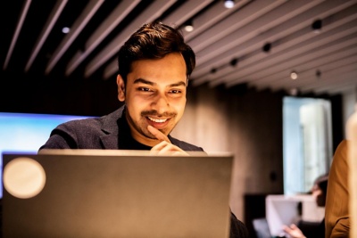 Build Your Contract Playbook with Workday CLM, powered by Evisort AI