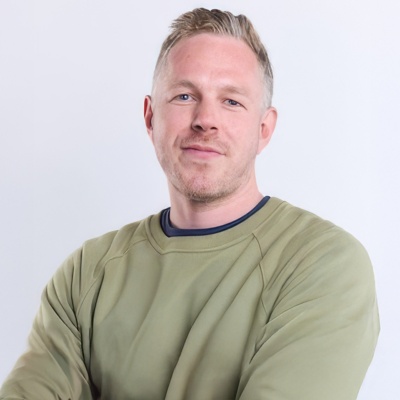 Headshot of Ross Brooks