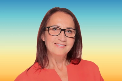 Speaker image of Clare Hickie