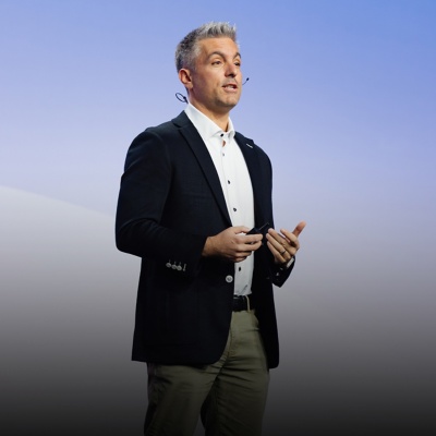Gabe on stage at Workday Rising