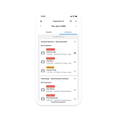 Il manager risolve le eccezioni orarie giornaliere su dispositivo mobile