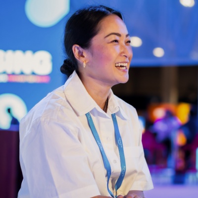 Two women smiling at Workday Rising